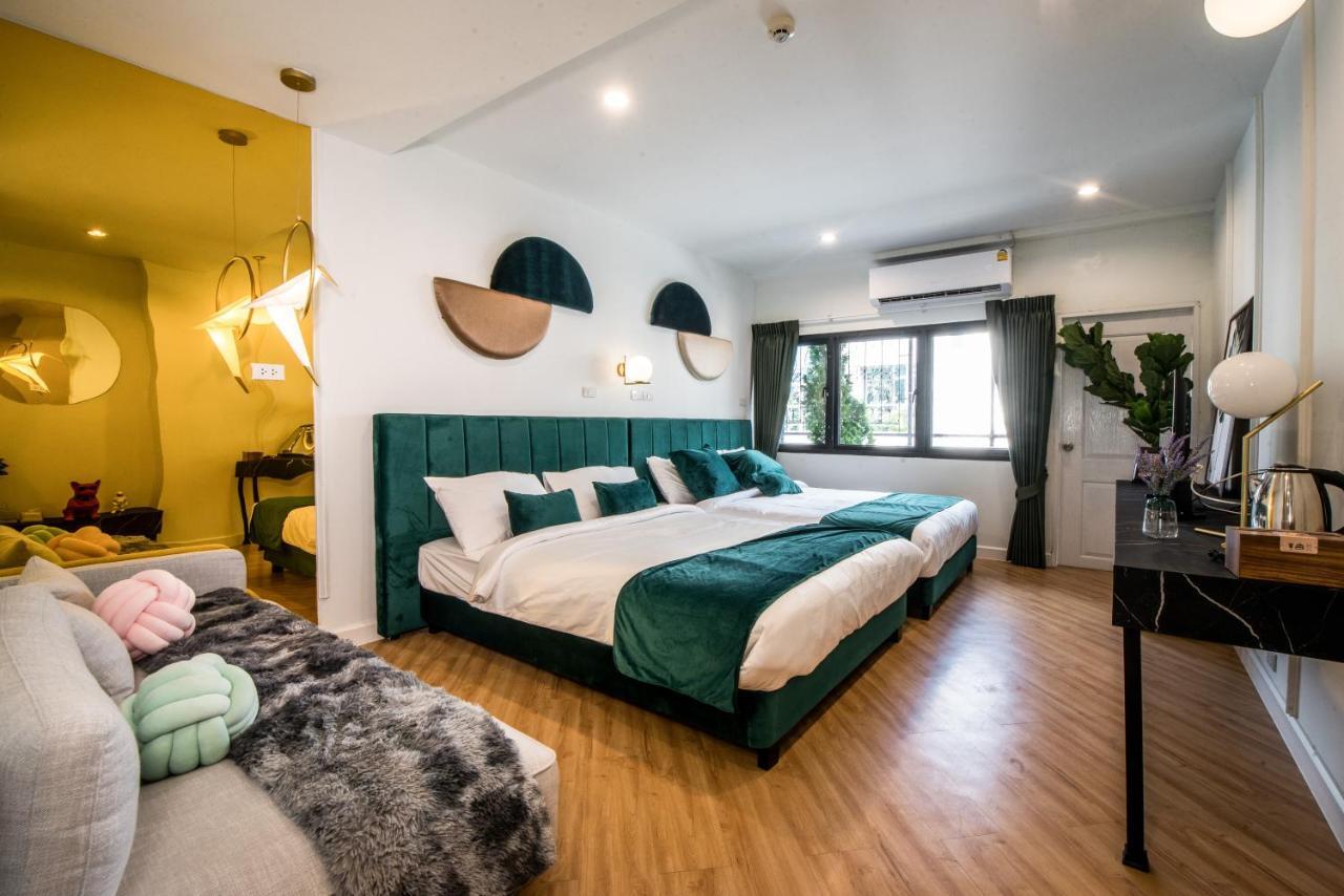 Theme Boutique Hotel Bangkok Makkaszan Kültér fotó
